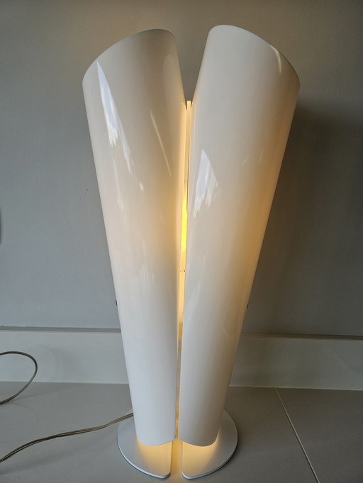 Kundalini Design table lamp by Marzio Rusconi