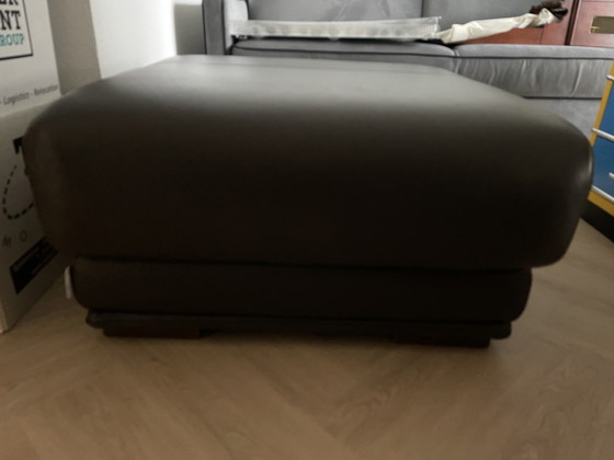 Image 1 of Sofa Maxdivani With Hocker