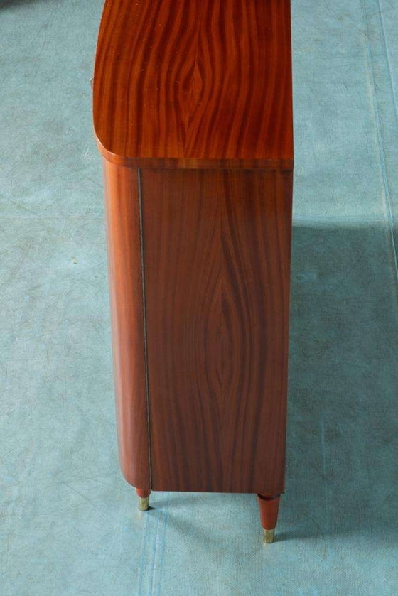 Image 1 of Credenza vintage dalla forma organica, credenza svedese