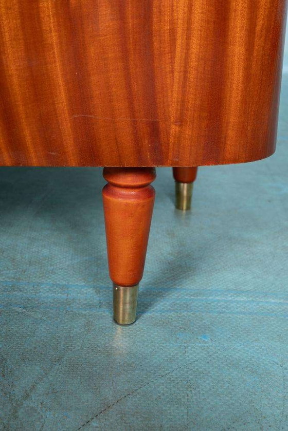 Image 1 of Credenza vintage dalla forma organica, credenza svedese