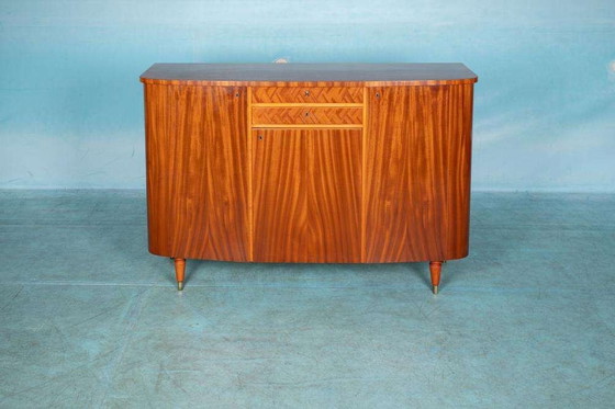 Image 1 of Credenza vintage dalla forma organica, credenza svedese