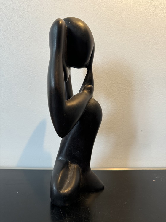 Image 1 of Penseur sculpture en bois