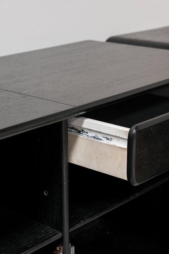 Image 1 of Raro mobile brutalista belga degli anni '60 in lacca nera per pianoforte
