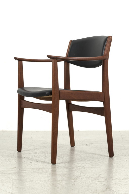 Albin Johansson & Söner Hyssna chair
