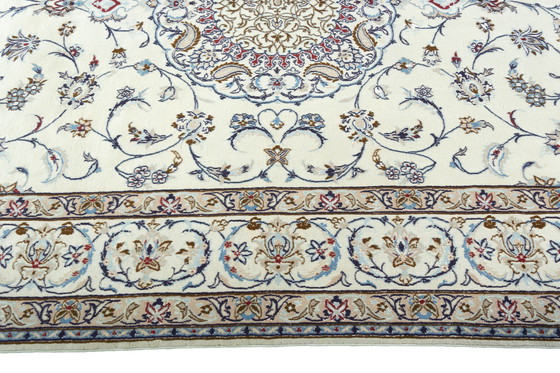 Image 1 of Hand-knotted Nain 9 La With Silk - Oriental Rug 310 X 203 Cm