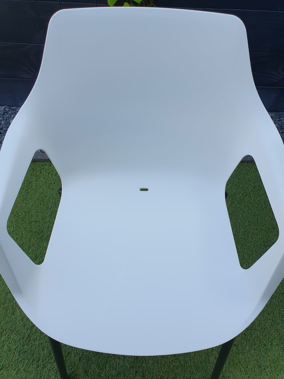 Image 1 of Colos Vesper 2 chair