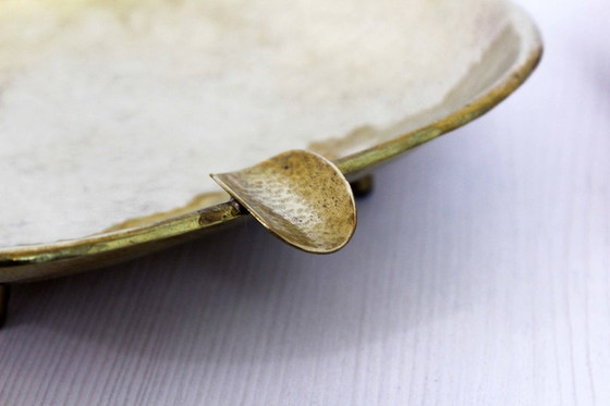 Image 1 of Con le loro grandi dimensioni e il loro grazioso cachet, questi posacenere saranno utili sia ai fumatori che ai non fumatori. Ne