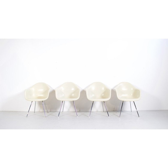 Image 1 of Set of 4 vintage Dax armchairs in chrome steel and fiberglass by Charles and Ray Eamesen for Mobilier International, 1960