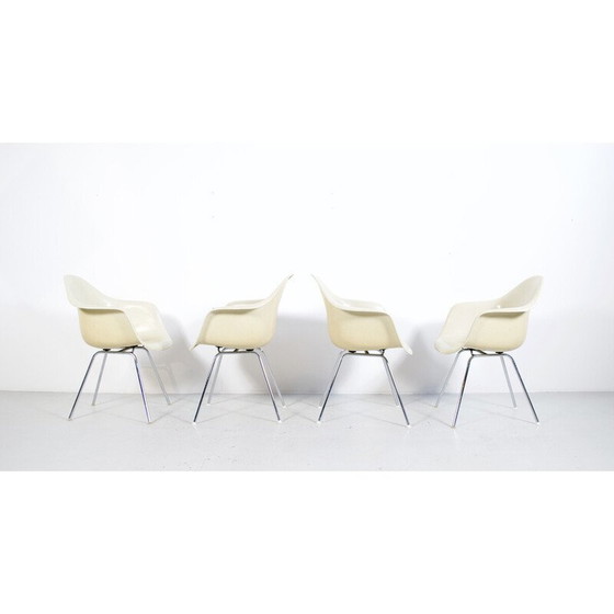 Image 1 of Set of 4 vintage Dax armchairs in chrome steel and fiberglass by Charles and Ray Eamesen for Mobilier International, 1960