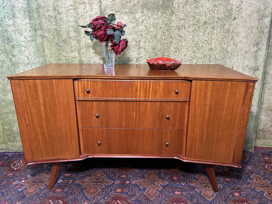 Image 1 of Buffet en teck vintage rétro du milieu du siècle par William Lawrence 1960