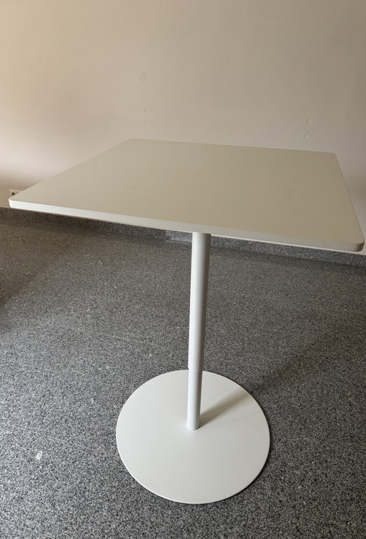 La Palma bar table height adjustable