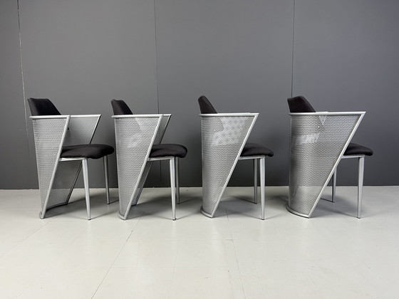 Image 1 of Chaises de salle à manger postmodernes en métal, années 1980