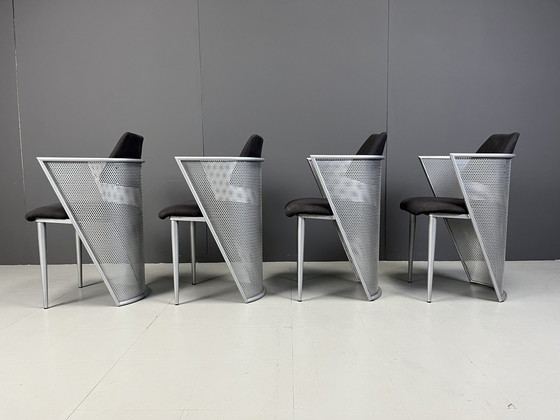 Image 1 of Chaises de salle à manger postmodernes en métal, années 1980