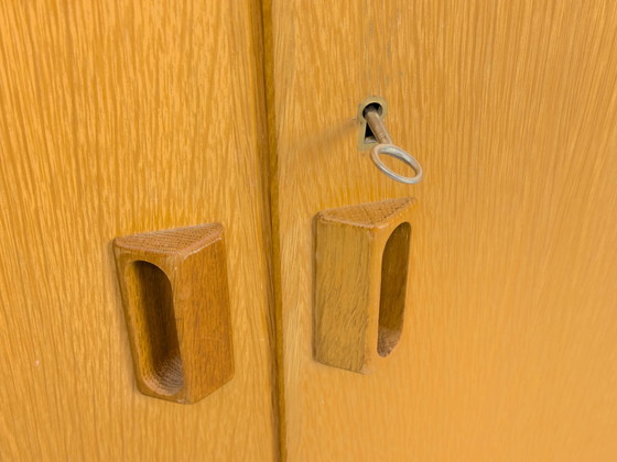 Image 1 of Danish Cabinet In Oak By Børge Mogensen For Søborg Møbelfabrik, 1960S