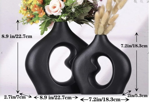 Black Ceramic Doughnut Vases