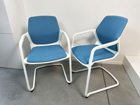 Image 1 of 4x Wilkhahn 186/3 chairs in mint condition