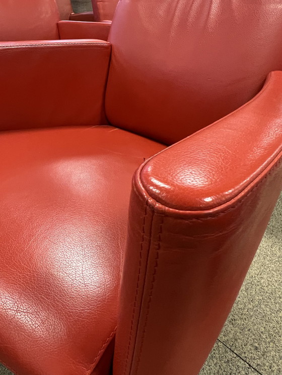 Image 1 of 4 Leolux Quogga chairs in red leather