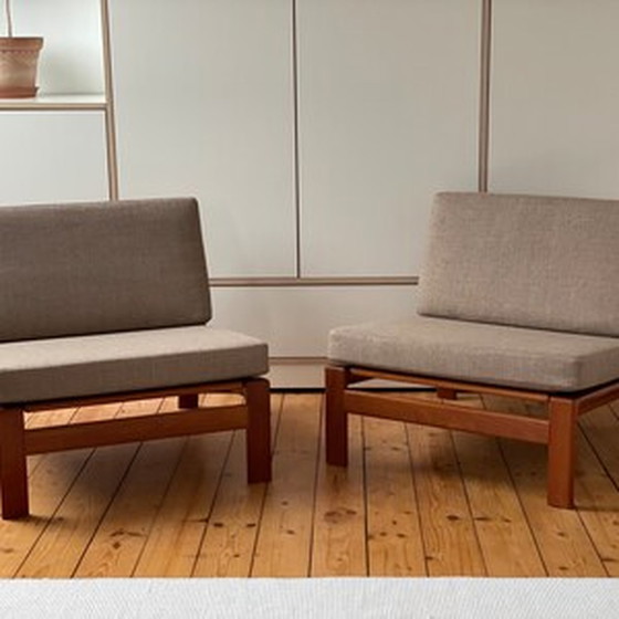 Image 1 of 2x Comfort  Armchairs