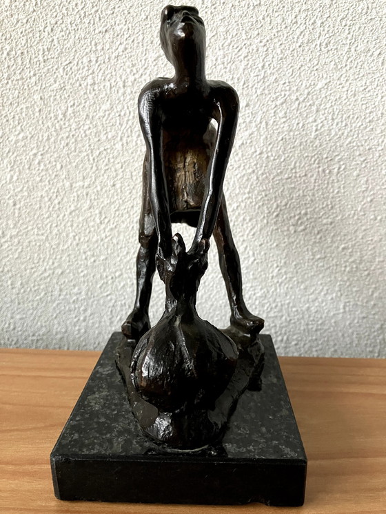 Image 1 of Bronze Statue Berend Seiger - Sjalotje Ootmarsum 1994