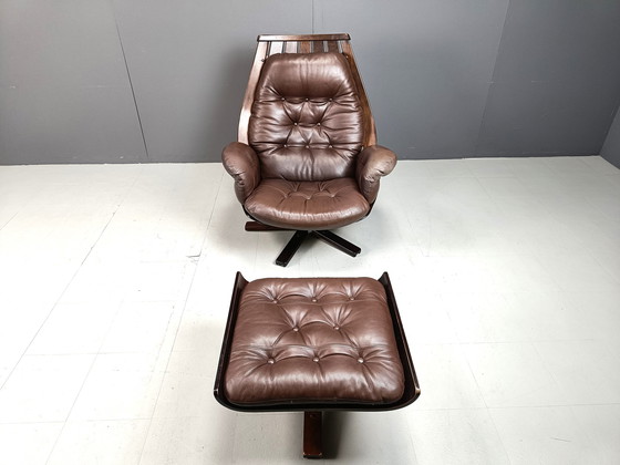 Image 1 of Fauteuil pivotant vintage en cuir attribué à Hans Brattrud , 1960s