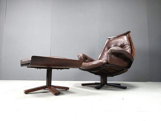 Image 1 of Fauteuil pivotant vintage en cuir attribué à Hans Brattrud , 1960s