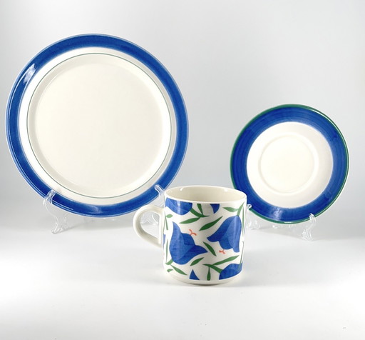 Arabia Finland Moreeni Balladi Design By Heikki Orvola Cup, Saucer And Plate