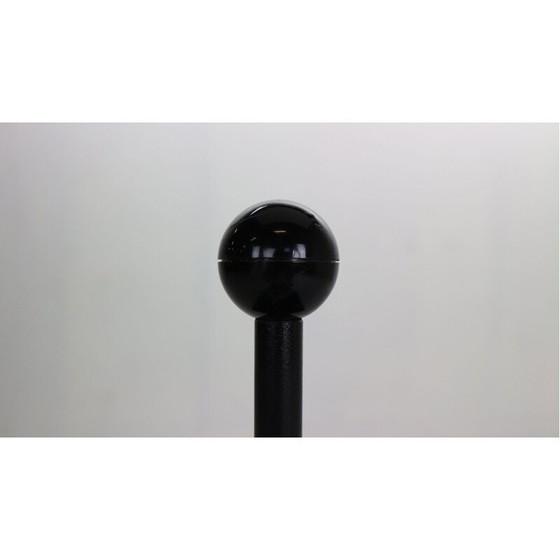 Image 1 of Revistero vintage minimalista de metal negro de Porada Arredi, Italia, 1980