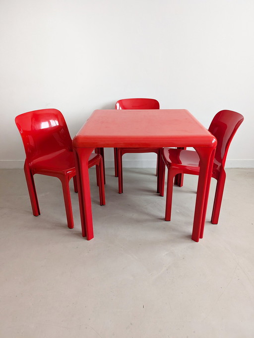 Red 'Selene' Dining Set by Vico Magistretti for Artemide 1960s