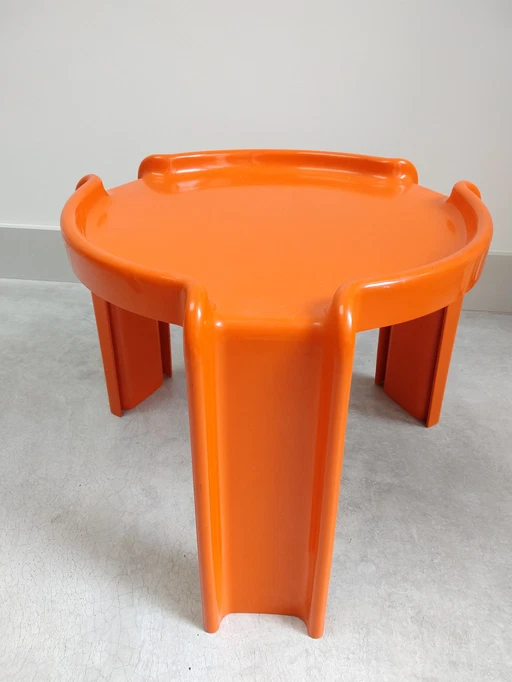 Kartell side table by Giotto Stoppino