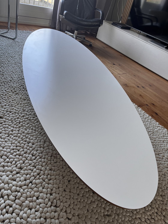 Image 1 of Vitra Elliptical