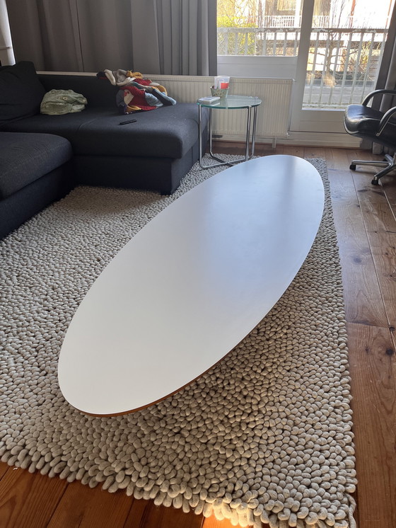 Image 1 of Vitra Elliptical