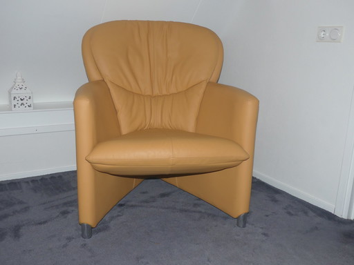 2 x Leolux Excalibur armchair