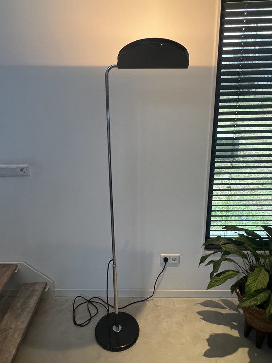 Image 1 of Lampada da terra dal design vintage, Mezzaluna