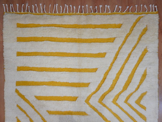 Image 1 of Tapis berbère - 293 cm x 199 cm - laine blanche et jaune