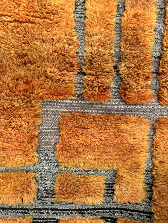 Image 1 of "Tiziri" - Tapis marocain en laine orange de style Mid Century - 200x300 cm