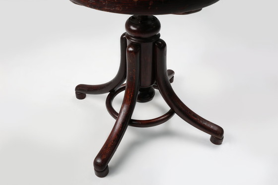 Image 1 of Austrian Piano Stool In Beech And Bentwood By Michael Thonet For Thonet, 1890S