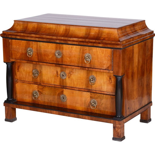 Cómoda vintage Biedermeier de nogal, Checoslovaquia, 1820-1829