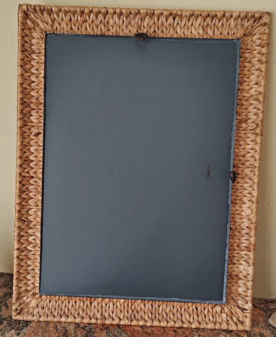 Image 1 of Grande specchio vintage in ferro battuto intrecciato in giacinto d'acqua