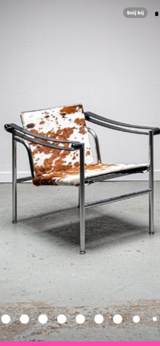 1Cassina Lc1 Le Corbusier Pony Skin. Designed By Pierre Jeanneret Charlotte Perriand 1980S