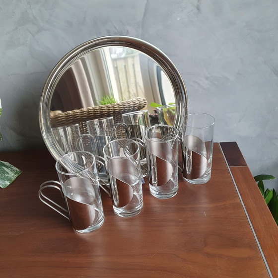 Image 1 of The Recency Collection 4 Irish glasses plus Cocktail tray