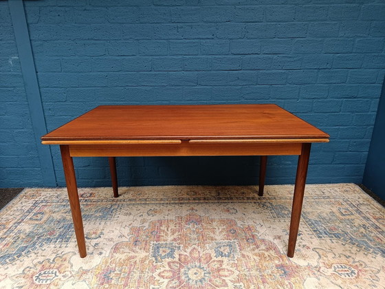 Image 1 of Table à manger vintage extensible