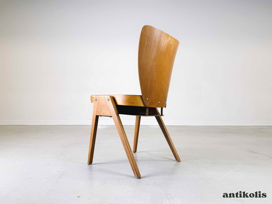 Image 1 of Lot de 4 chaises Mid Century Cadeau en hêtre Vintage Chaise empilable