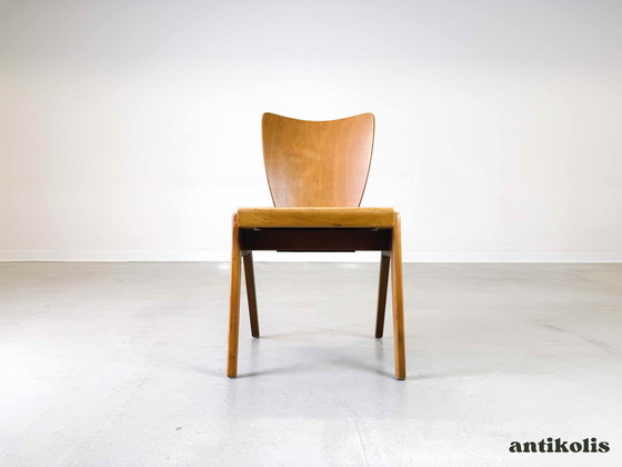 Image 1 of Lot de 4 chaises Mid Century Cadeau en hêtre Vintage Chaise empilable