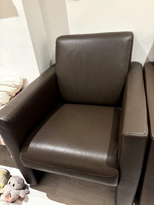 2x Montel Leather Armchairs