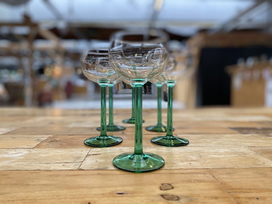 Image 1 of 6x Luminarc French Alsace glasses with light green stem