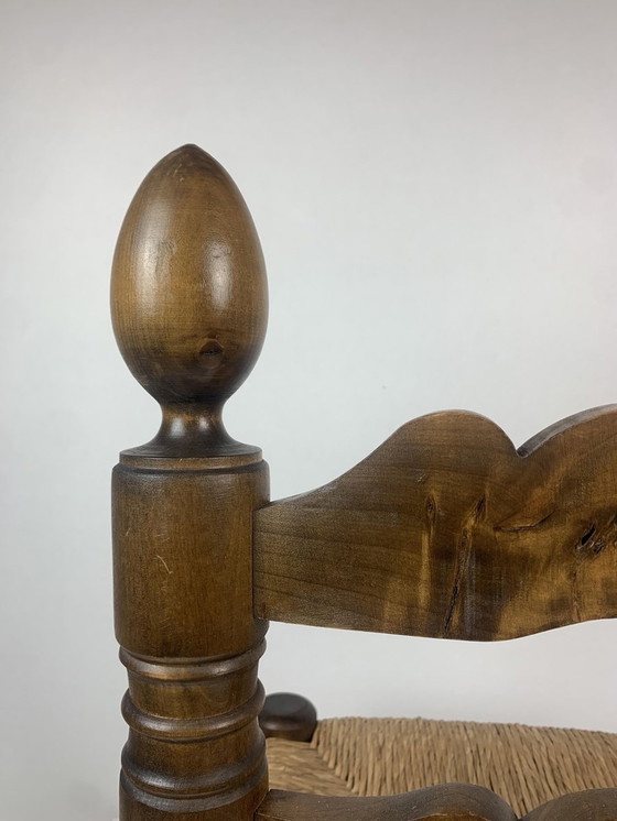 Image 1 of Chaise basse en jonc Bobbin