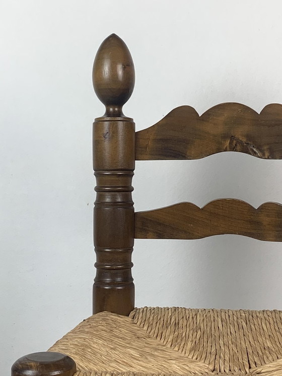 Image 1 of Chaise basse en jonc Bobbin