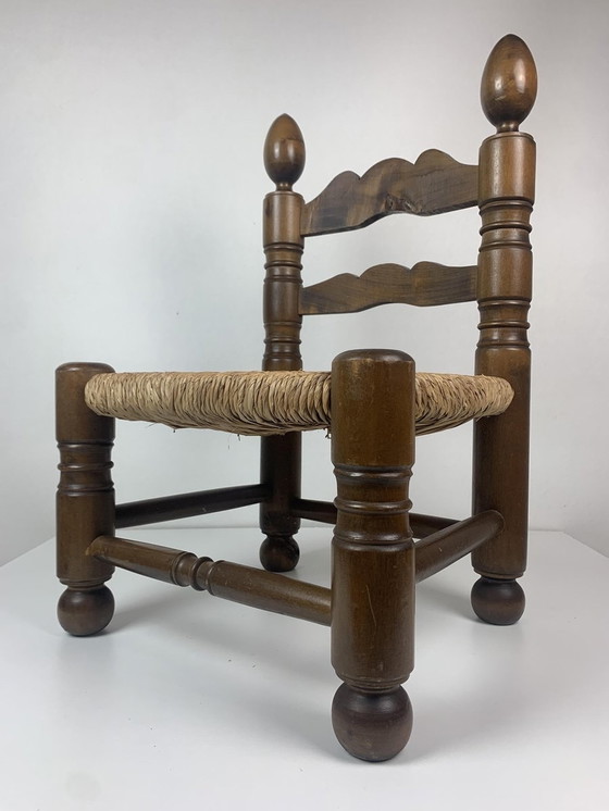 Image 1 of Chaise basse en jonc Bobbin