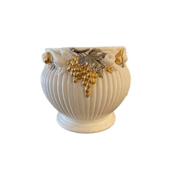 Image 1 of Vintage white lacquered ceramic vases with gold decorations, Italy 1970