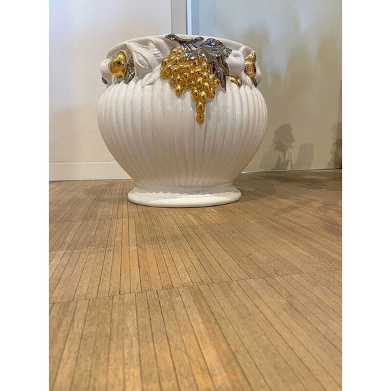 Image 1 of Vintage white lacquered ceramic vases with gold decorations, Italy 1970